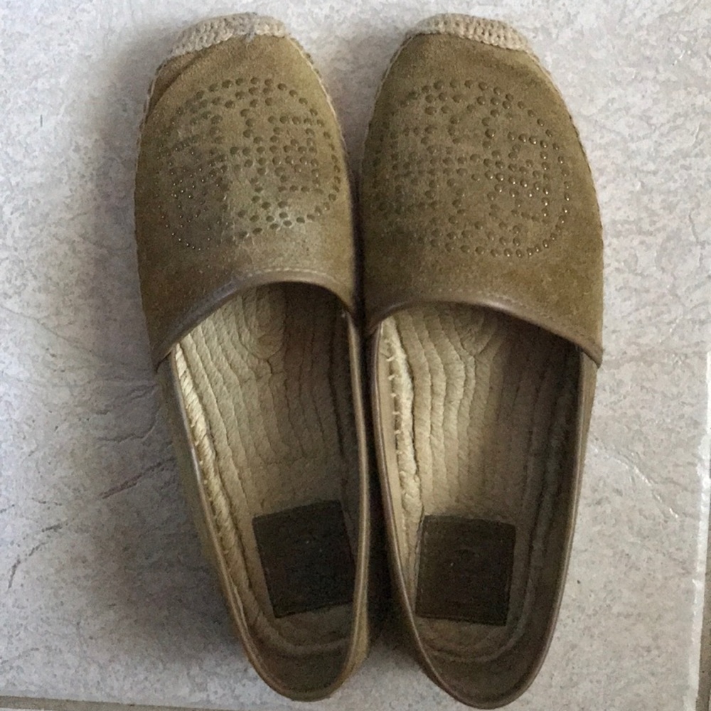 Tory Burch olive green leather flats